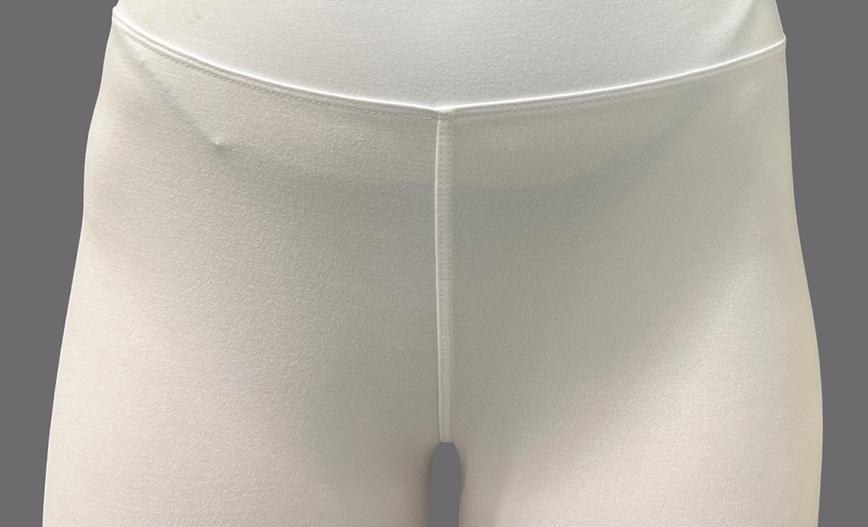 Before AlloClae hip dip treatment
